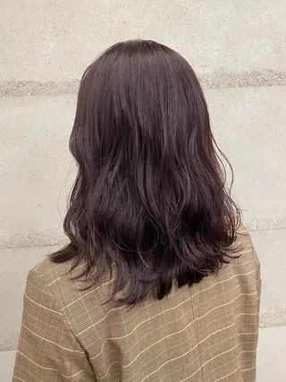 ミディアム ナガイ アヤのヘアスタイル