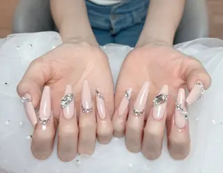 ネイル Bél Nail salonのネイルデザイン