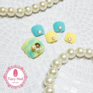 ネイル tiarynail K K🐼のネイルデザイン