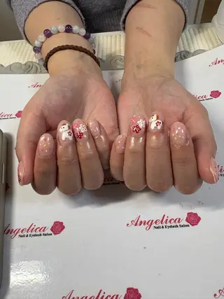 ミディアム Angelica ネイリストのネイルデザイン