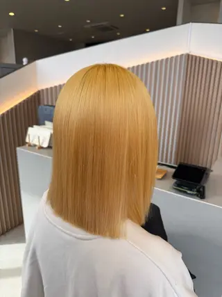 カラー 馬場 美咲のヘアスタイル