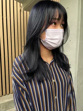 ロング シンプル+αな デザインを 松崎陸のヘアスタイル