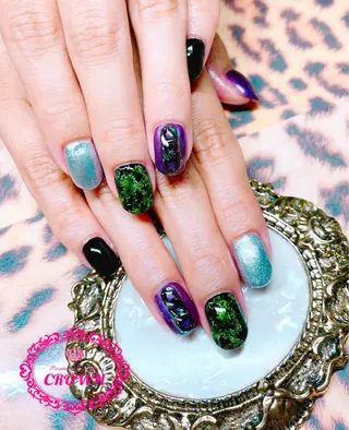 ネイル CROWN プライベートサロンのネイルデザイン