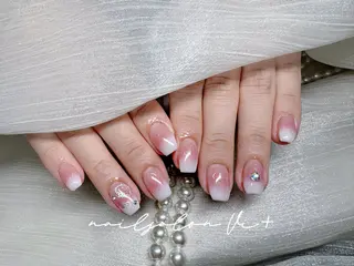 ネイル ✨Nailsalon Vi+✨のネイルデザイン