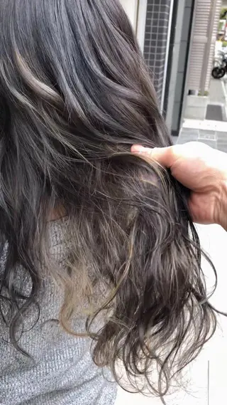 セミロング カラー カラーモデル募集中 美容室ハピスのヘアスタイル