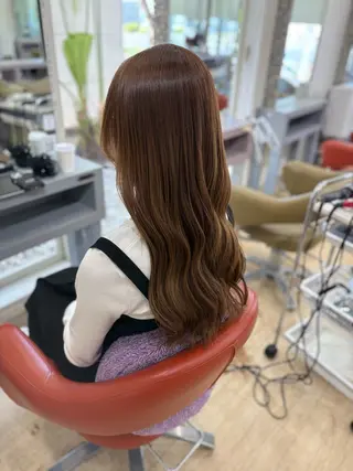 ロング カラー 工藤 彩花のヘアスタイル