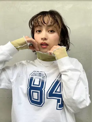 ミディアム パーマ ENIF ヤマグチアツコのヘアスタイル