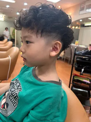 パーマ 濱川 良栄のヘアスタイル