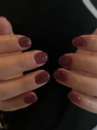 ネイル DEEokazaki momona.Gのネイルデザイン