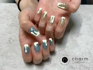 ネイル ネイルルーム チャームのネイルデザイン