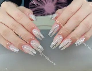 ネイル 神田 ココナッツのネイルデザイン