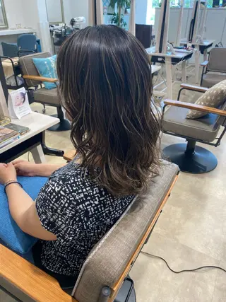 ロング カラー 饒平名 知也のヘアスタイル