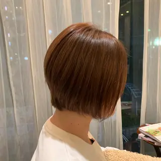 ショート カラー 小顔/似合わせカット 杉山莉菜のヘアスタイル