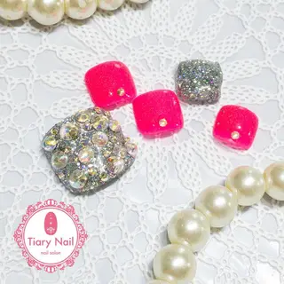 ネイル tiarynail K K🐼のネイルデザイン