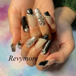 セミロング ネイル nail salon Revymoreのネイルデザイン