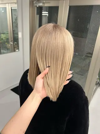ミディアム 松原 朱里のヘアスタイル
