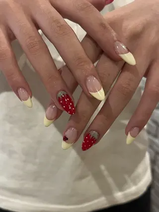 ネイル Bianca 今池　Yamazoeのネイルデザイン