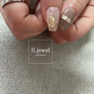 ネイル S. JEWELのネイルデザイン