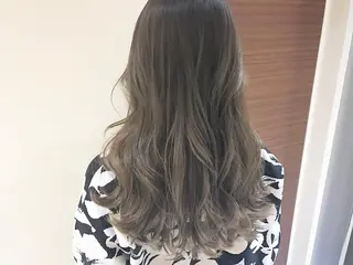 ロング カラー 髪質改善サロン 心斎橋ARCHEのヘアスタイル