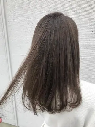 ロング 中川 茜里のヘアスタイル