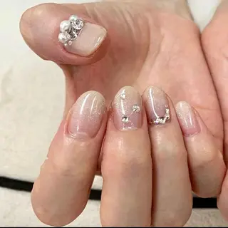 ネイル アトリエ　ミモザ所属・いまむら あかりのネイルデザイン