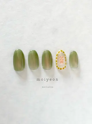 ネイル 市川 沙希子のネイルデザイン