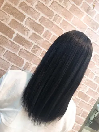 ロング カラー 齋藤 尋真のヘアスタイル