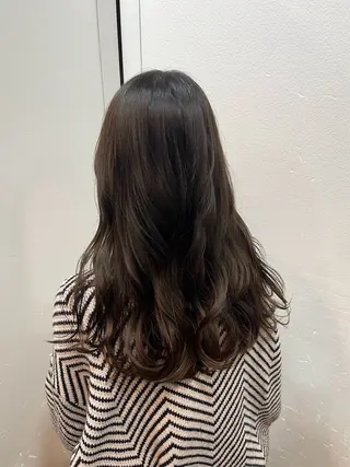 カラー reuna rikoのヘアスタイル