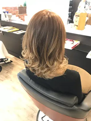 ミディアム カラー 正分 真美のヘアスタイル