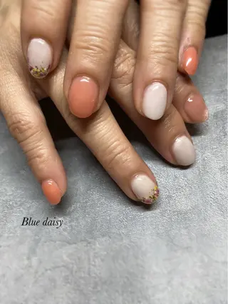 ネイル Blue daisy 栄本店のネイルデザイン