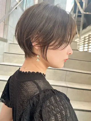 ショート カラー 縮毛矯正✨🫧 レイヤー川村利幸のヘアスタイル