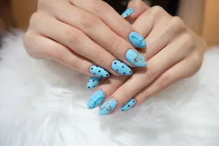 ネイル T.Lee Nail Lilyのネイルデザイン
