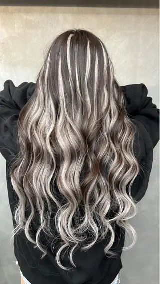 ロング 美魔女 美容師NAOのヘアスタイル
