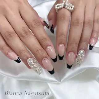 ネイル Bianca長津田 Mukae⋆.✶🖤のネイルデザイン