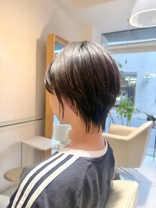 ショート カラー 安永 涼のヘアスタイル