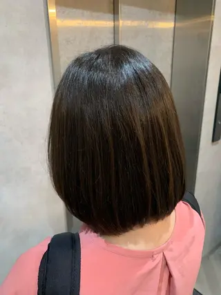 ミディアム 艶髪/ moeのヘアスタイル