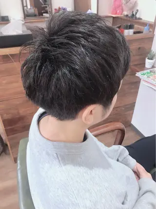 ショート メンズ Rug Relief 吉田のヘアスタイル