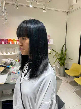 セミロング カラー 浅野 匠のヘアスタイル