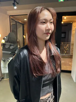セミロング 韓国レイヤ ー支持No.1renのヘアスタイル