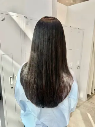 ロング カラー ヘアアレンジ yuka .のヘアスタイル