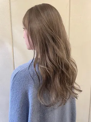 ロング カラー 狩野 羅夢のヘアスタイル