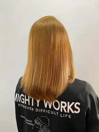 ミディアム カラー Kazaoka Saraのヘアスタイル