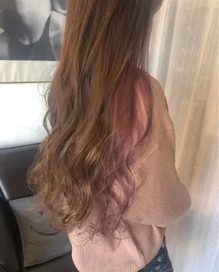 ロング スタイリスト 佑梨のヘアスタイル