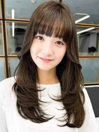 ロング カラー 艶カラー/縮毛矯正／ 鴨川育弥のヘアスタイル