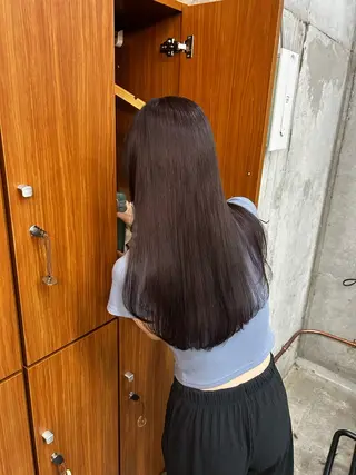 ロング カラー 顔周りレイヤー/ ふわあいりのヘアスタイル