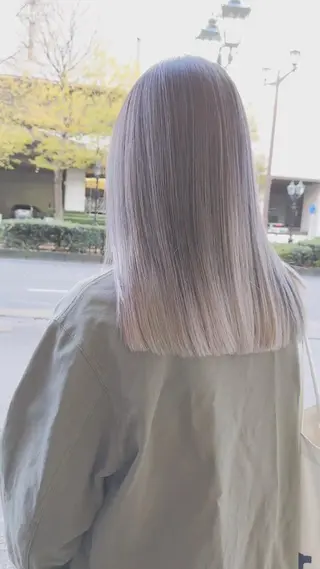 セミロング カラー さいとう つかさのヘアスタイル