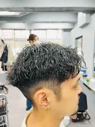 ショート パーマ メンズ 池袋メンズパーマ フェード純平のヘアスタイル