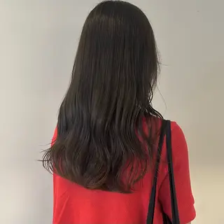 ロング カラー nonoka オリーブ/レイヤーのヘアスタイル