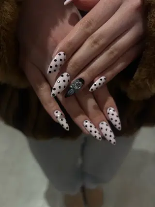 ネイル ワンホン・韓国系 natsumiのネイルデザイン