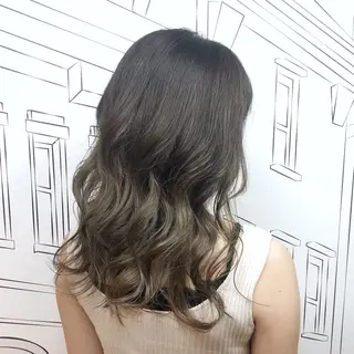 セミロング カラー TOMOKA 艶髪/透明感カラーのヘアスタイル